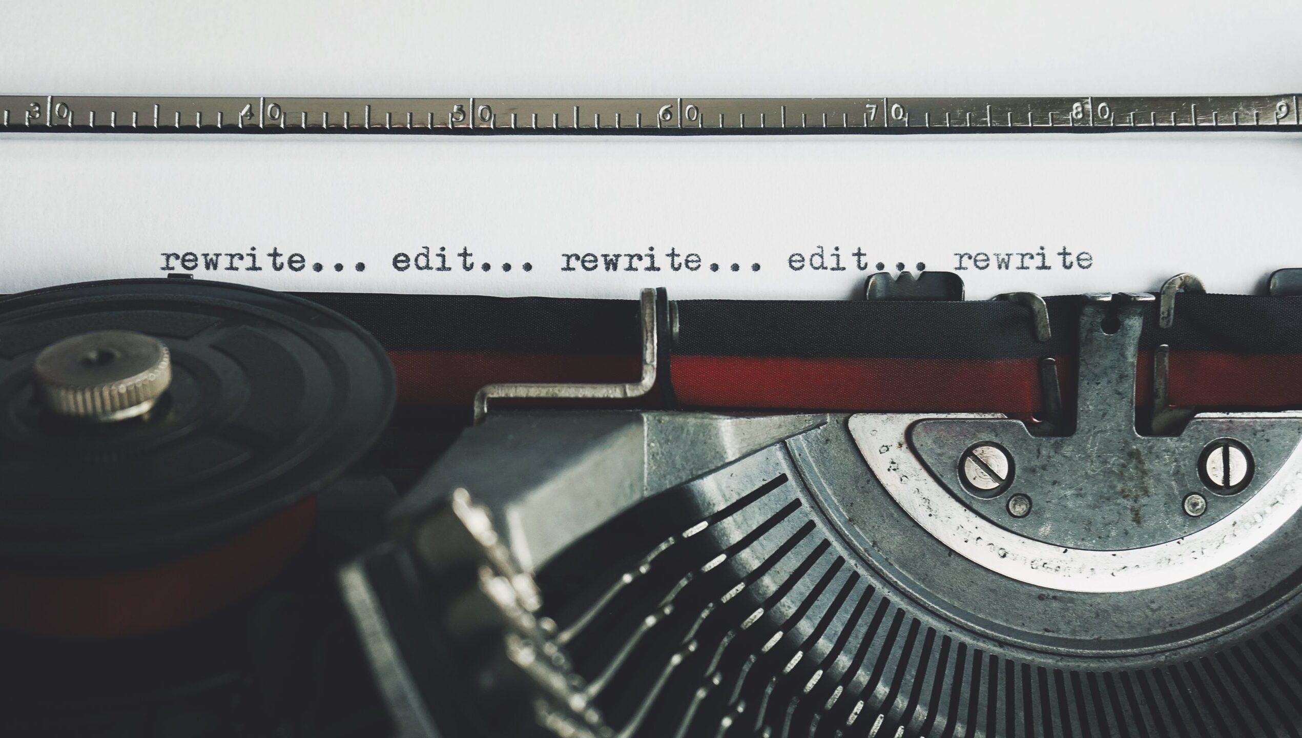 Here's the secret to writing strong themes